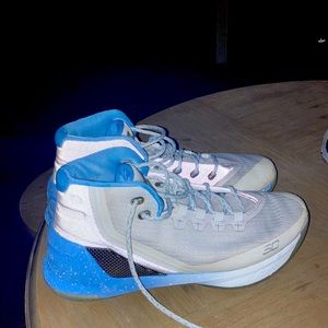 Basketball shoes currys